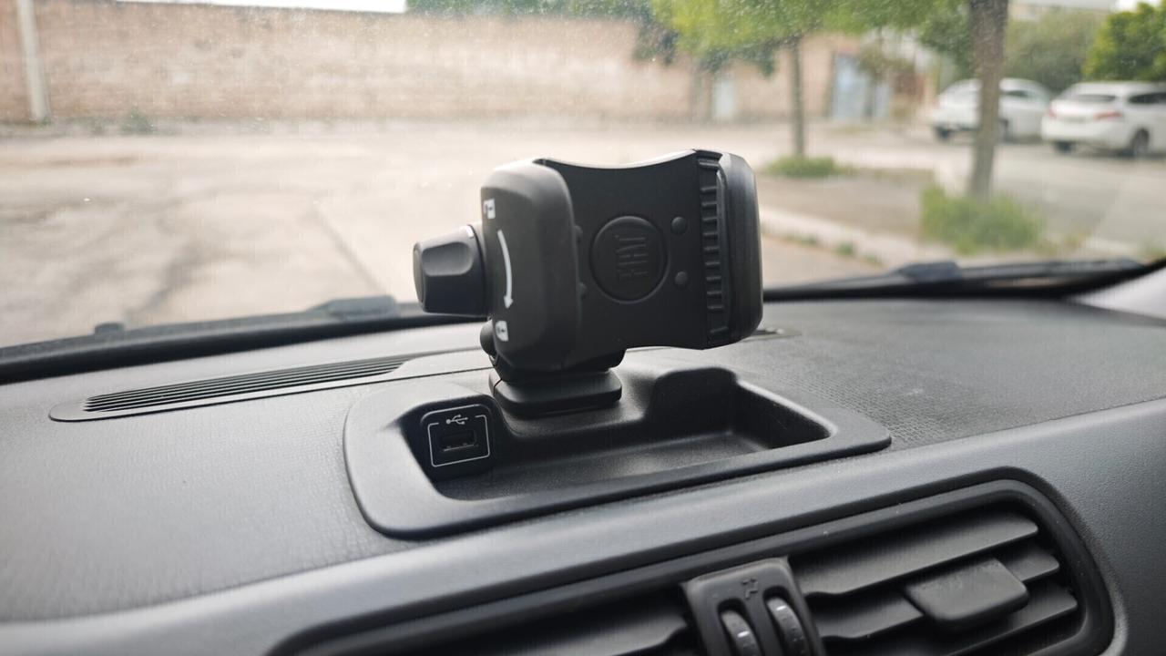 Fiat Panda 0.9 TwinAir Turbo Natural Power City cross Metano 85cv