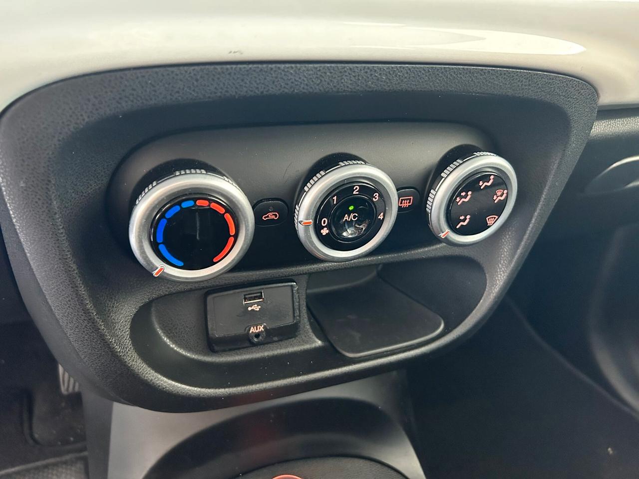 Fiat 500L 1.4Benz x NEOPATENTATI 2013