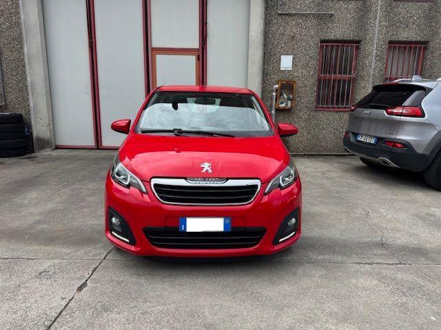PEUGEOT 108 VTi 68 5 porte Allure TOP!