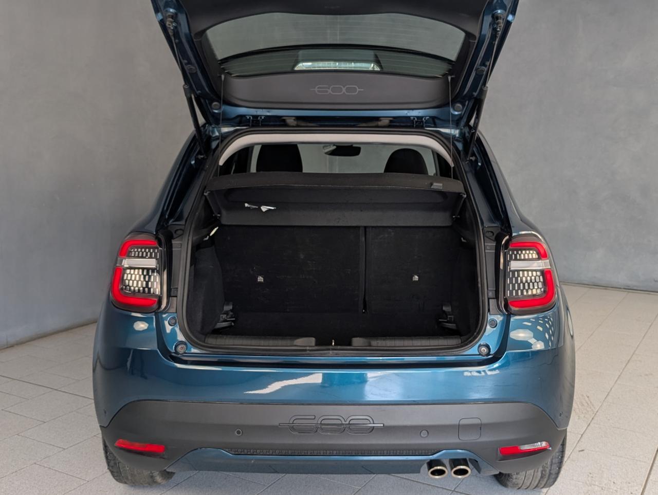 Fiat 600 iv 1.2 Hybrid 145cv Automatic Pop
