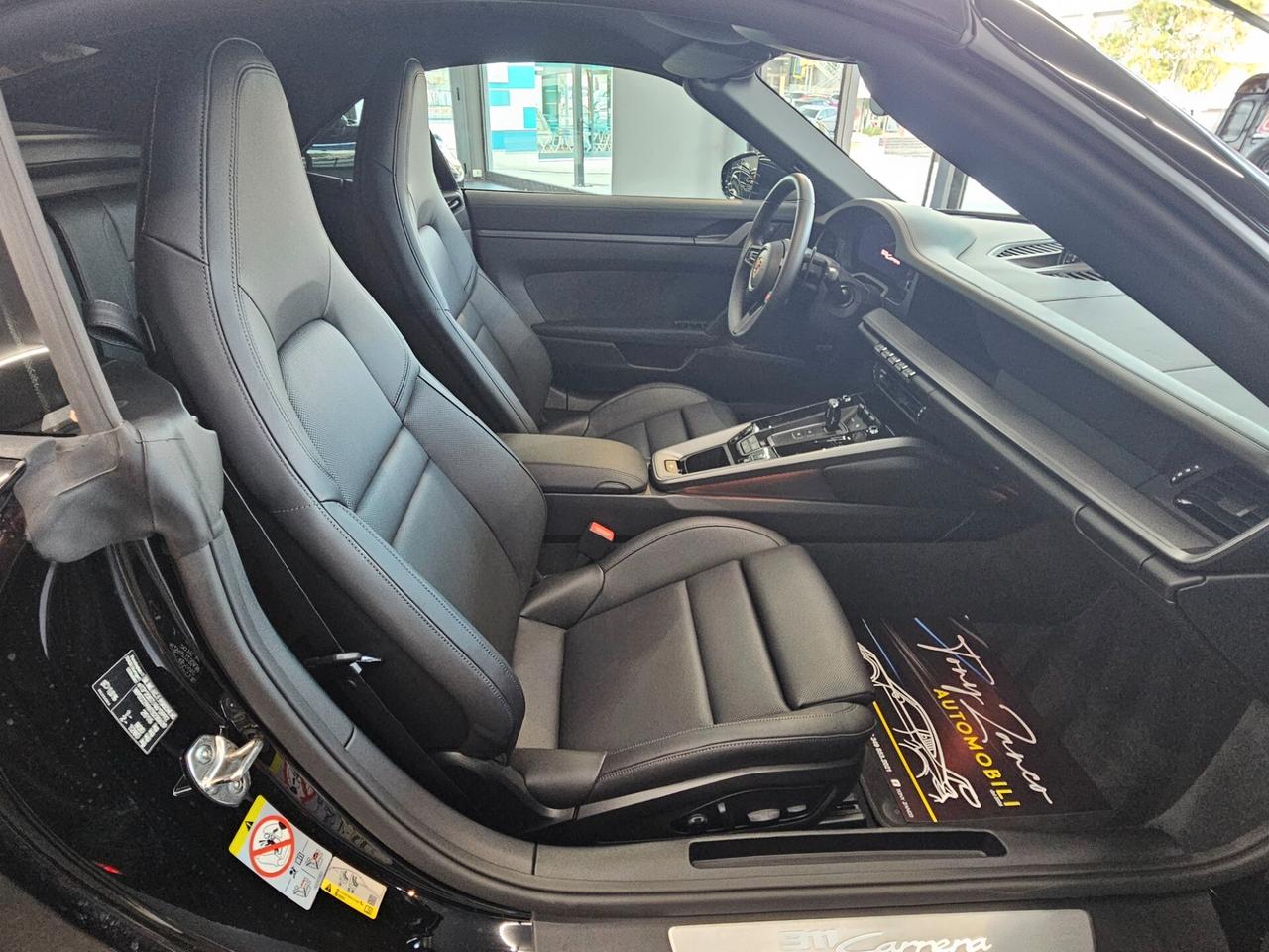 Porsche 992 CARRERA 992.2 CABRIO BLACK DAYTONA