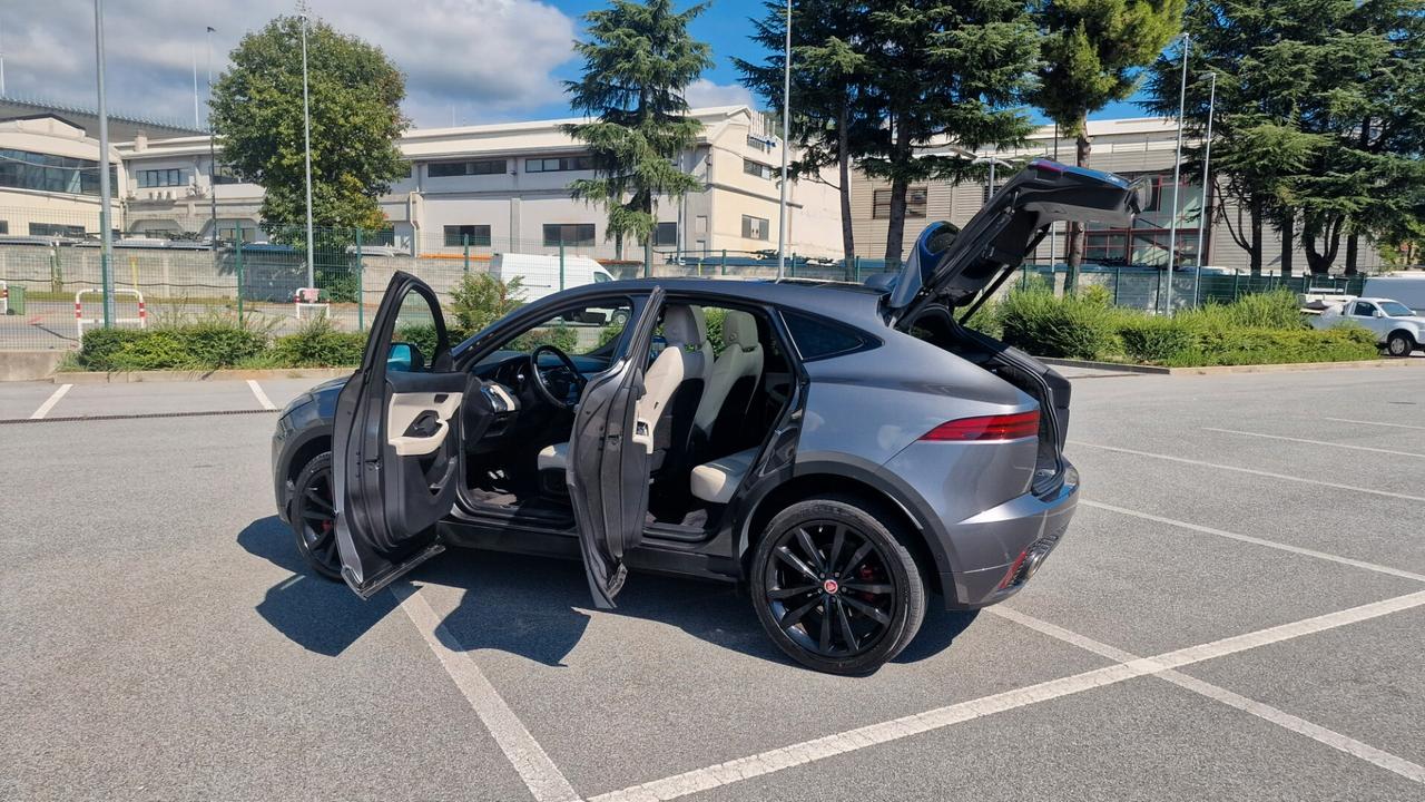 Jaguar E-Pace 2.0D 240 CV AWD aut. R-Dynamic SE