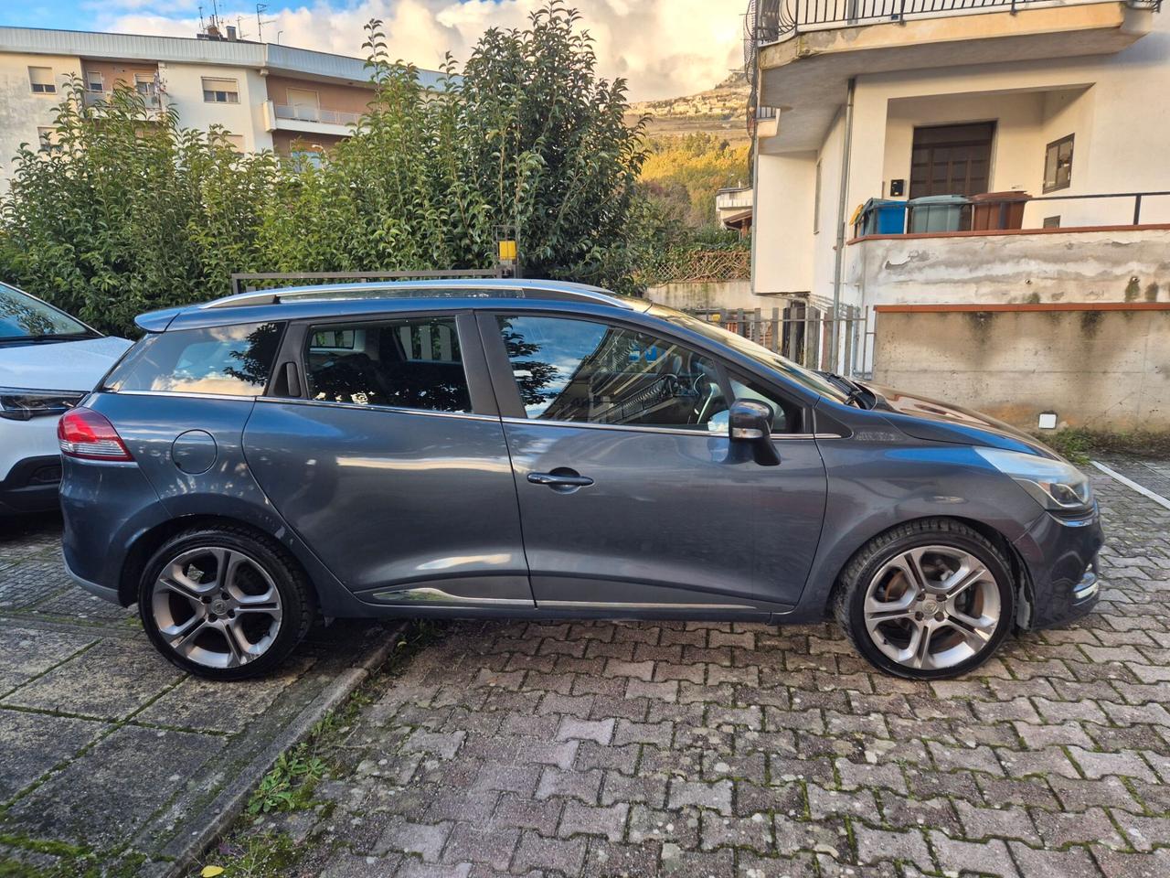 Renault Clio Sporter dCi 75CV Energy Zen N1 IVA ESPOSTA
