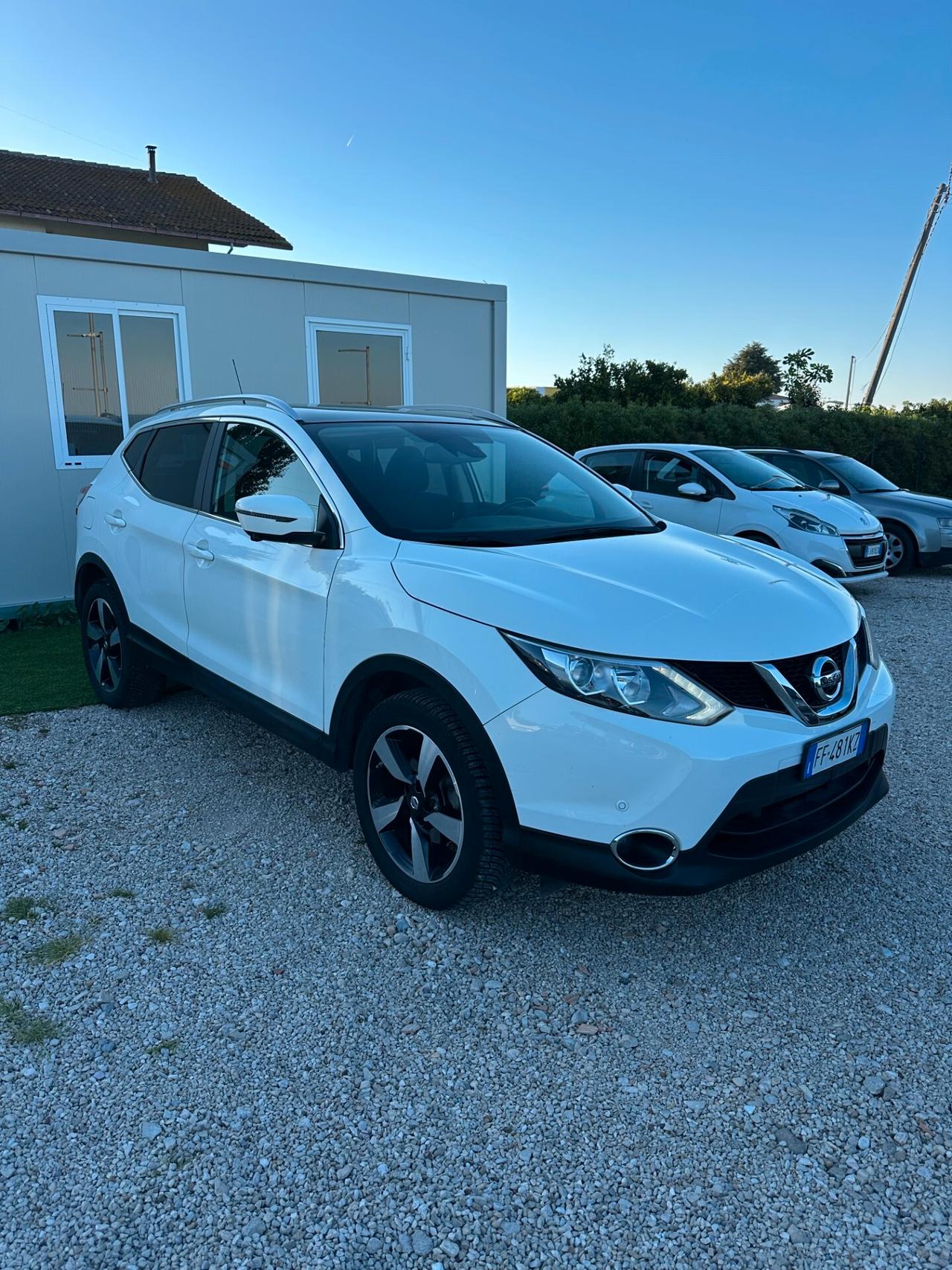 Nissan Qashqai 1.5 dCi Tekna