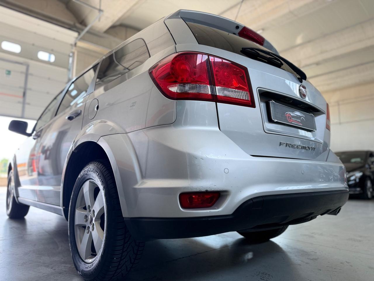 Fiat Freemont 2.0 Multijet 170 CV Urban 7 POSTI