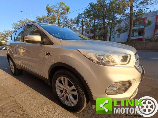 FORD Kuga 1.5 TDCI 120 CV S&S 2WD Powershift Business