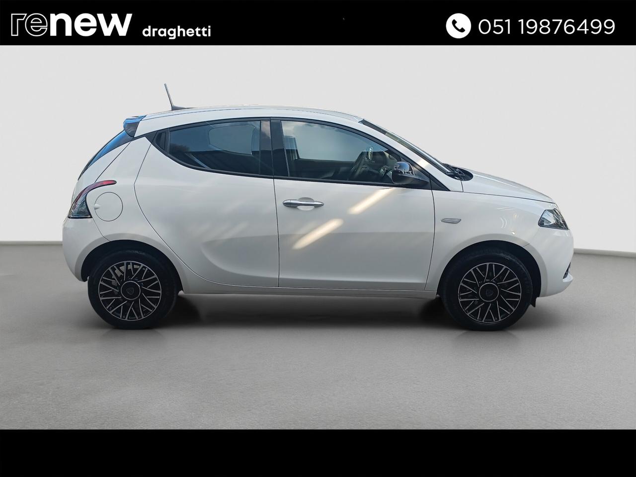 Lancia Ypsilon 1.0 FireFly 5 porte S&S Hybrid Gold