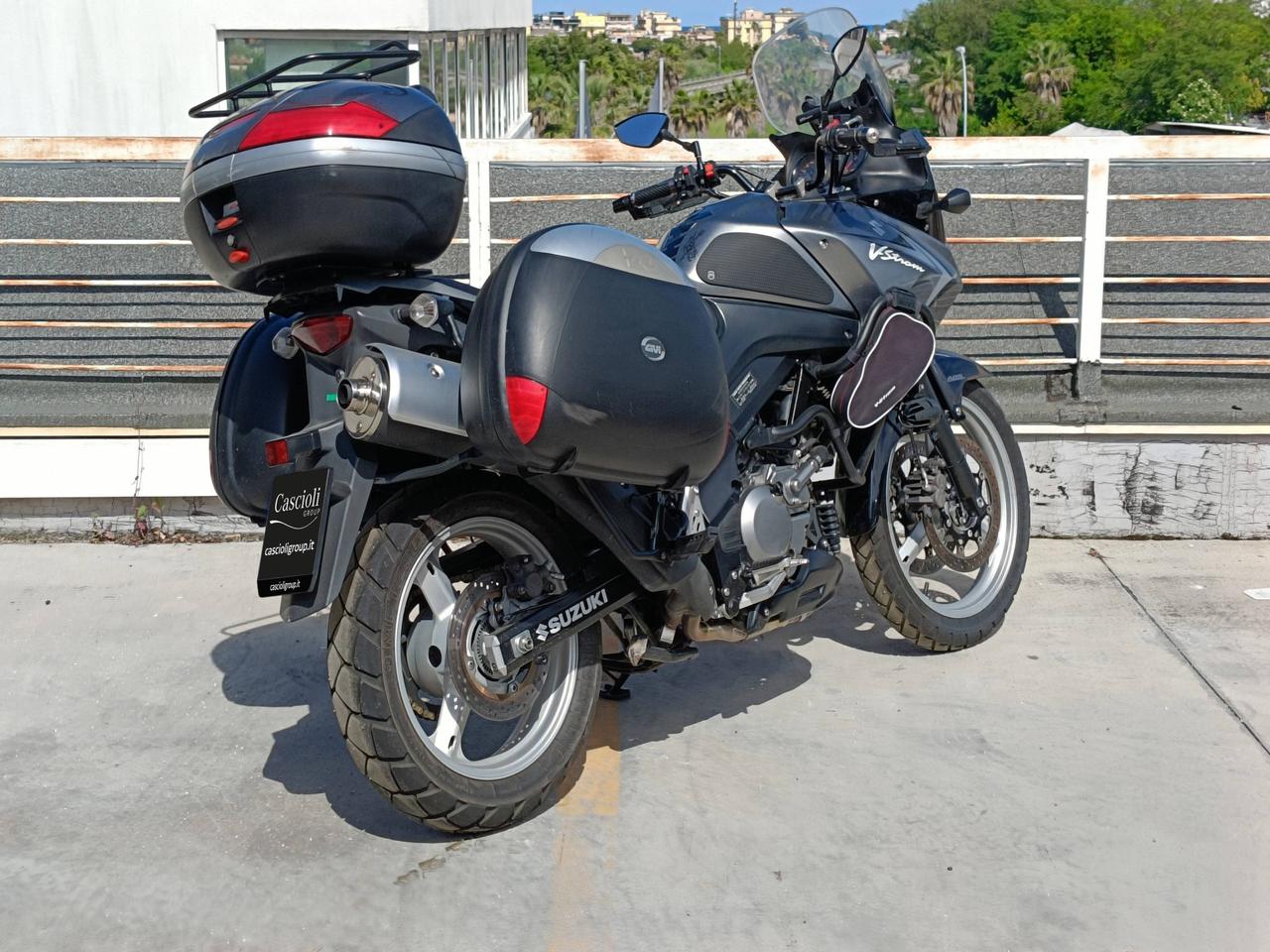SUZUKI V-Strom - V-Strom DL 650 Traveller Abs my07