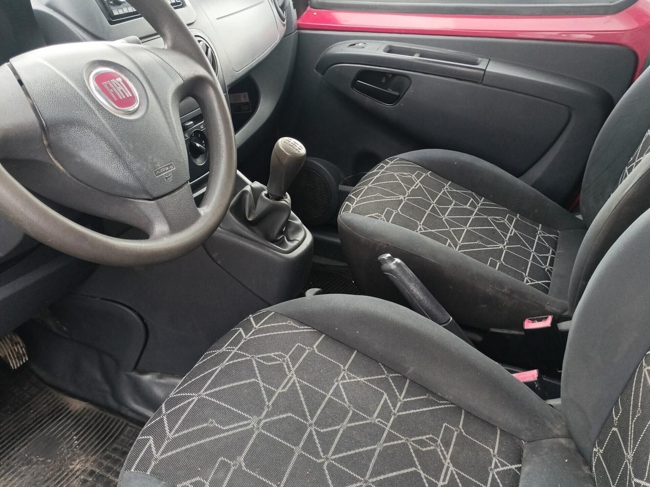 Fiat Fiorino 1.4 8V 73CV Combi Semivetrato SX