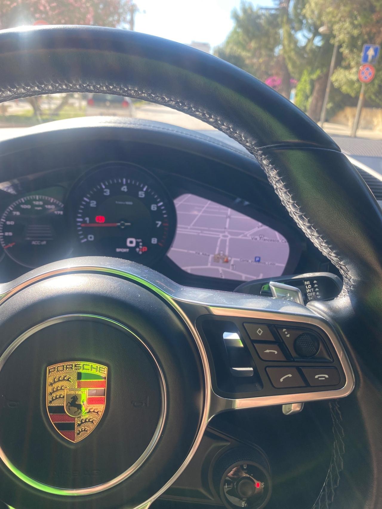 Porsche Cayenne 3.0 V6 E-Hybrid