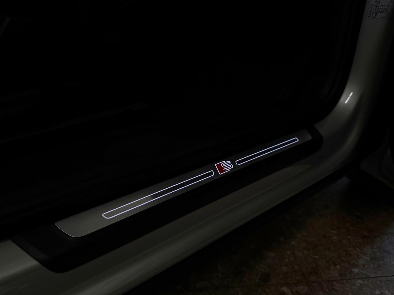 Audi Q3 SPB S-LINE/2.0 150CV/SOLO 37000KM/IVA ESPOSTA