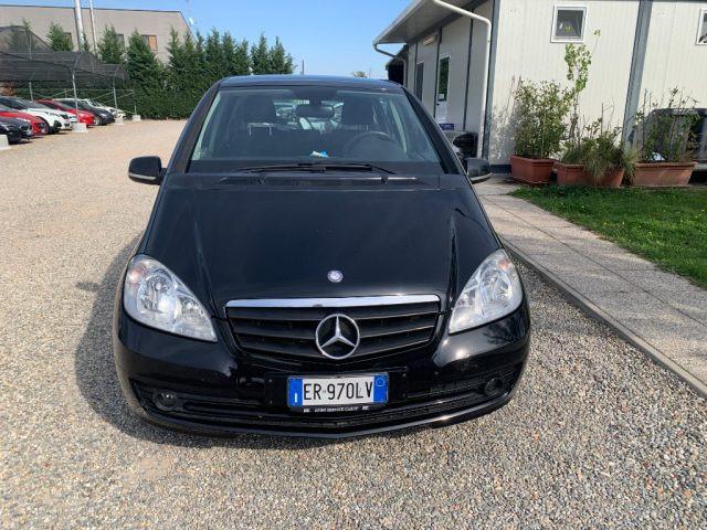 MERCEDES-BENZ A 160 BlueEFFICIENCY Premium