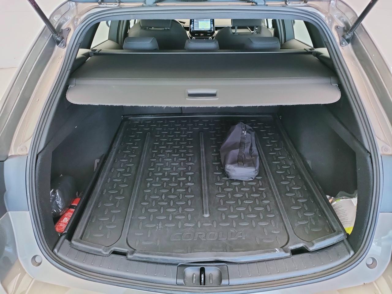 TOYOTA Corolla XII 2019 Touring Sports - Corolla Touring Sports 1.8h Business Tech cvt