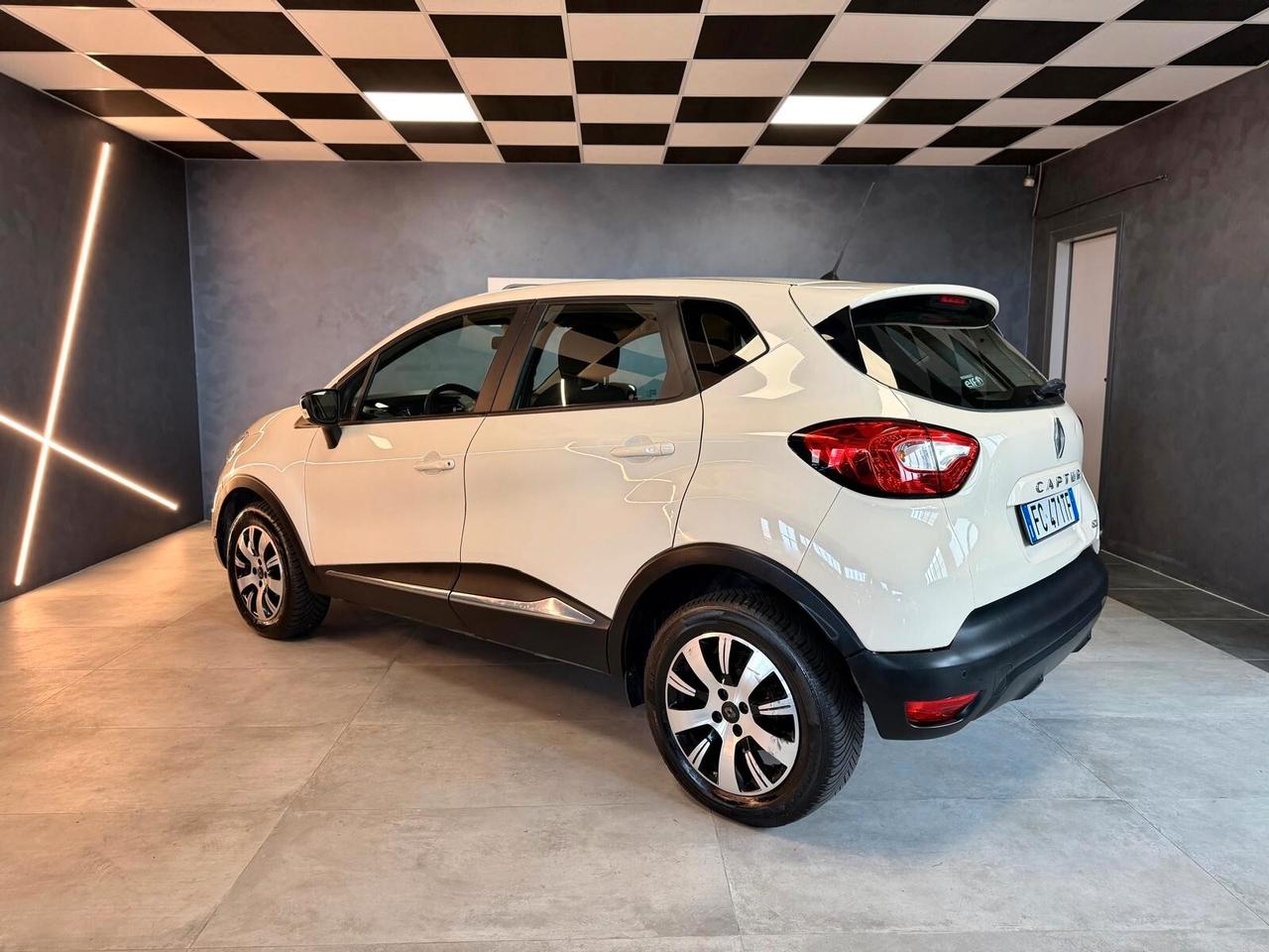 Renault Captur dCi 8V 90 CV Start&Stop Energy Iconic