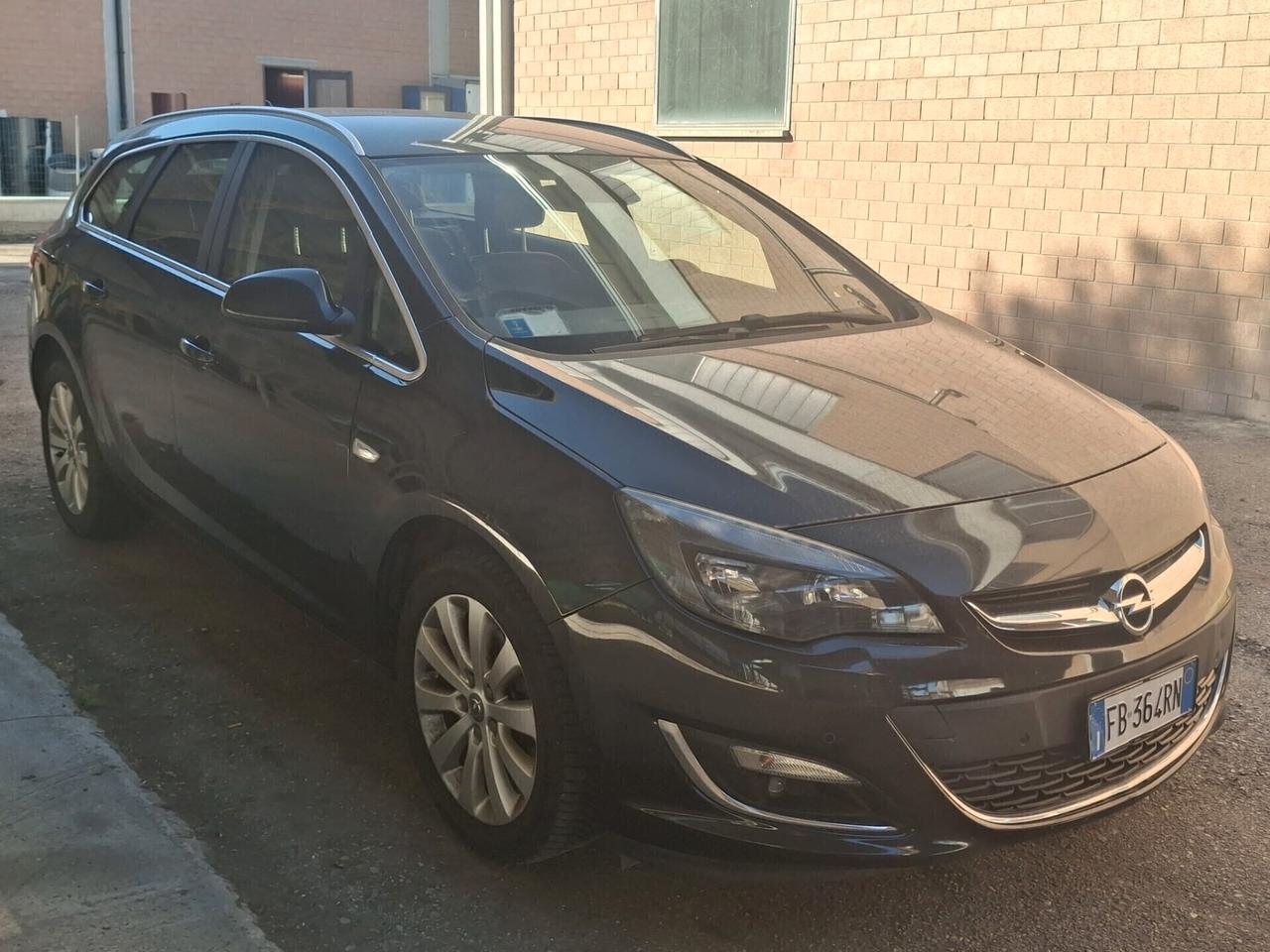 Opel Astra 1.6 CDTI EcoFLEX S&S Sports Tourer Cosmo