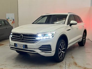 Volkswagen Touareg 3.0 V6 TDI TIPTRONIC 2021