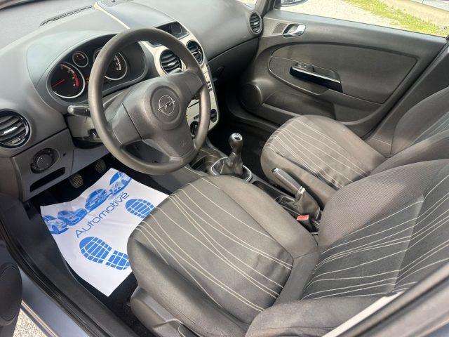 OPEL Corsa 1.2 5 porte Club
