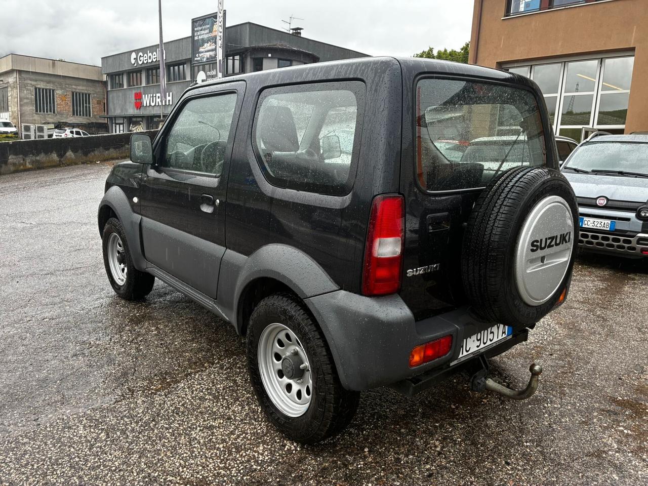 SUZUKI JIMNY 4WD 1.3i 85CV - GANCIO TRAINO