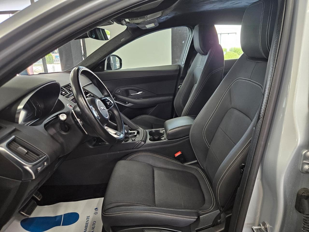 Jaguar E-Pace 2.0D I4 163 CV AWD Auto R-Dynamic - 4X4