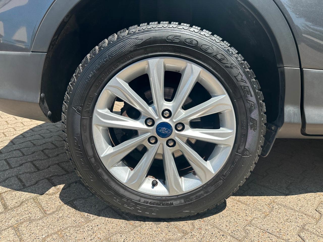 Ford Kuga 2.0 TDCI 150 CV S&S 4WD