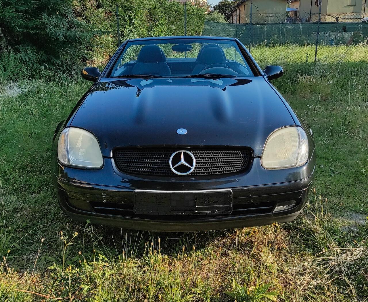 Mercedes-Benz SLK 230
