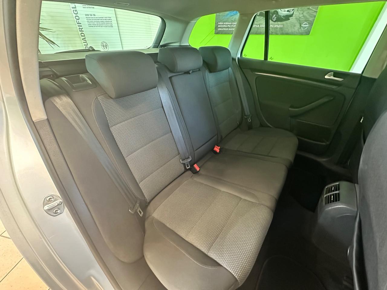 Volkswagen Golf Variant 1.6 TDI Highline BlueMotion Tech