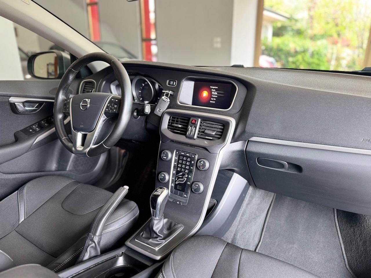 Volvo V40 D2 Business Plus