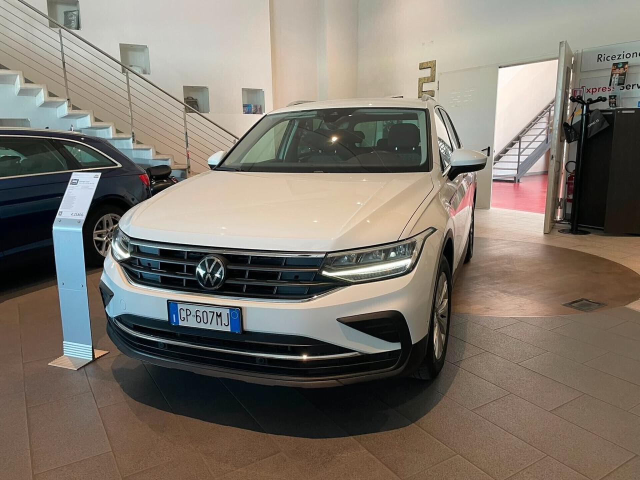 VOLKSWAGEN TIGUAN 2.0 TDI DSG ELEGANCE – 06/2023 – 90.000 KM