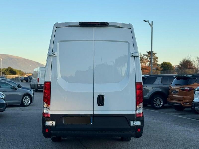 Iveco Daily Daily 35S16V 2.3 HPT PLM-TM Furgone GRAN VOLUME PREZZO + IVA