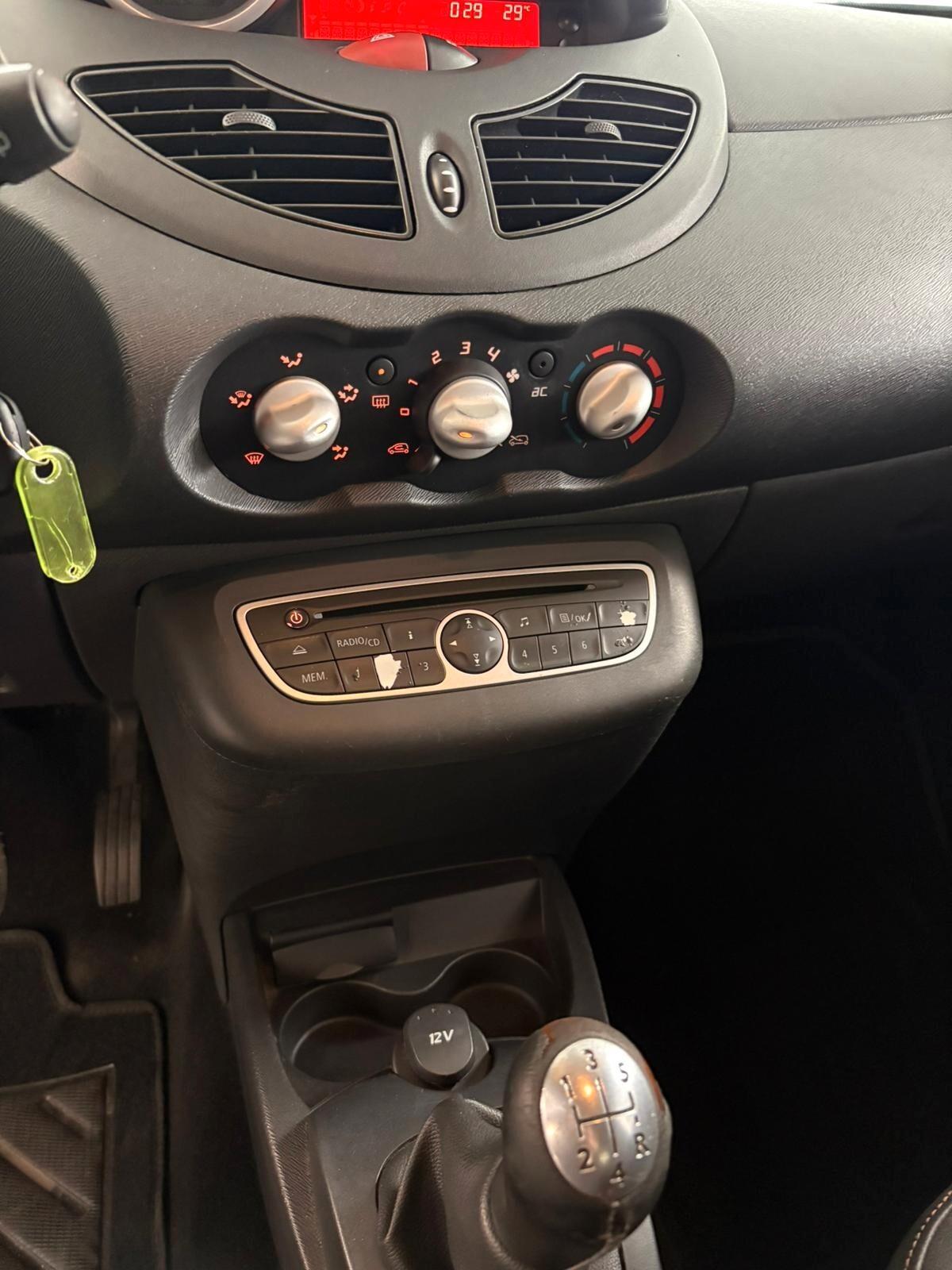 Renault Twingo 1.2 16V TCE GT