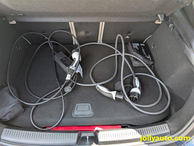MERCEDES-BENZ A 250 e Automatic EQ-Power Sport