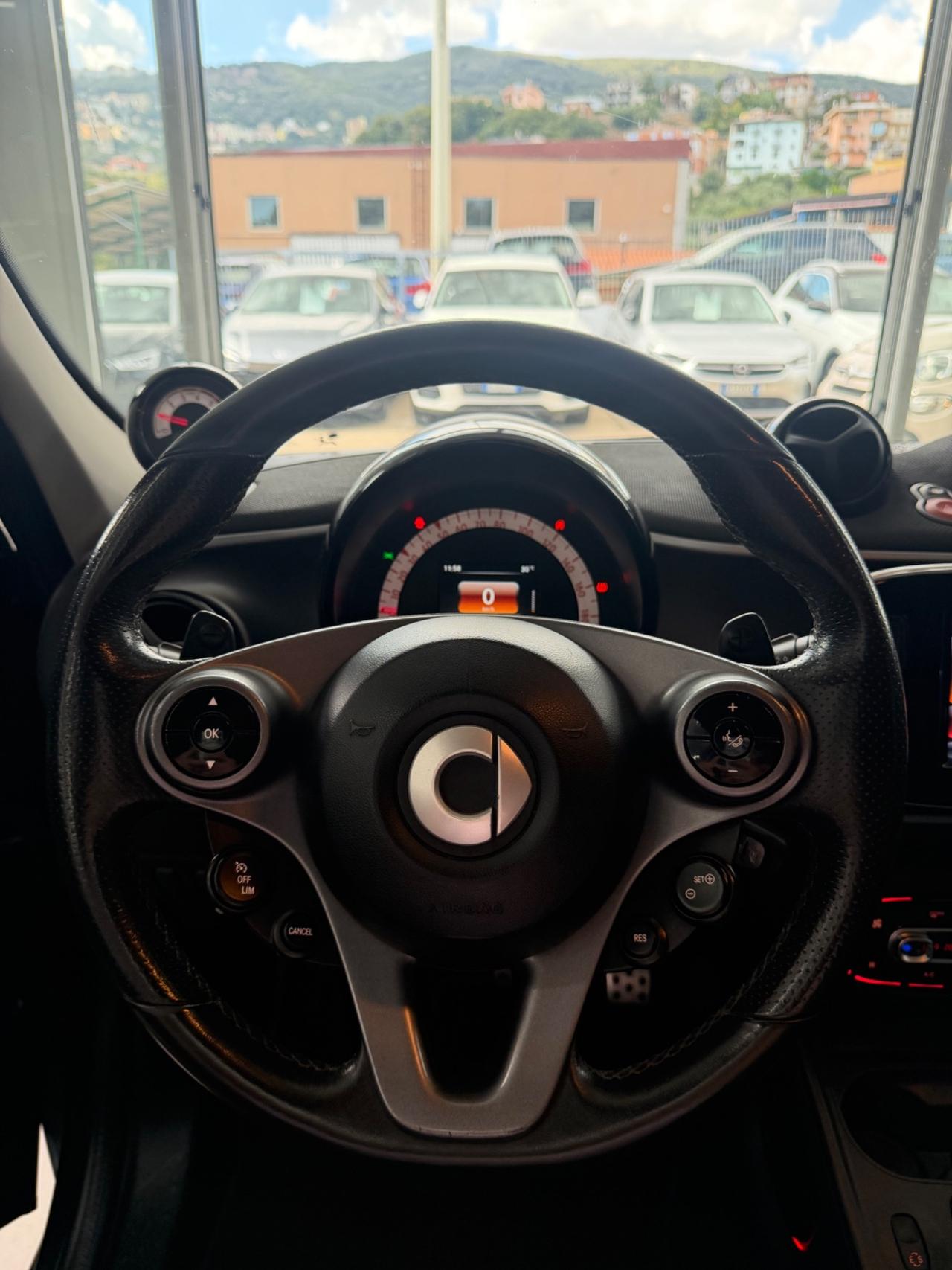 Smart FOR FOUR all.BRABUS FINANZIABILE