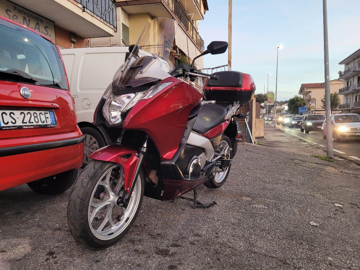 Honda - Integra - 700