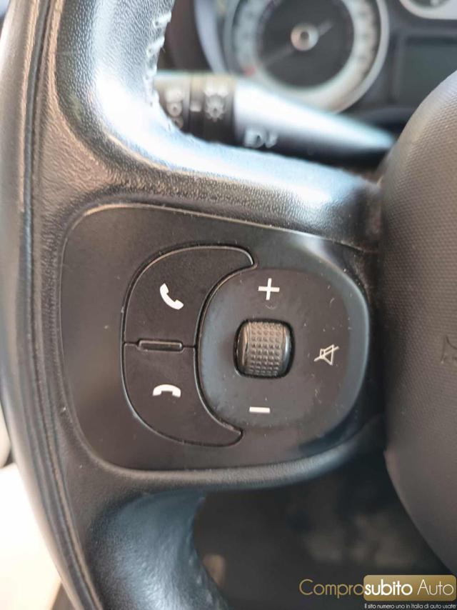 FIAT 500L 1.4 95 C (Tetto da rifare vetro)