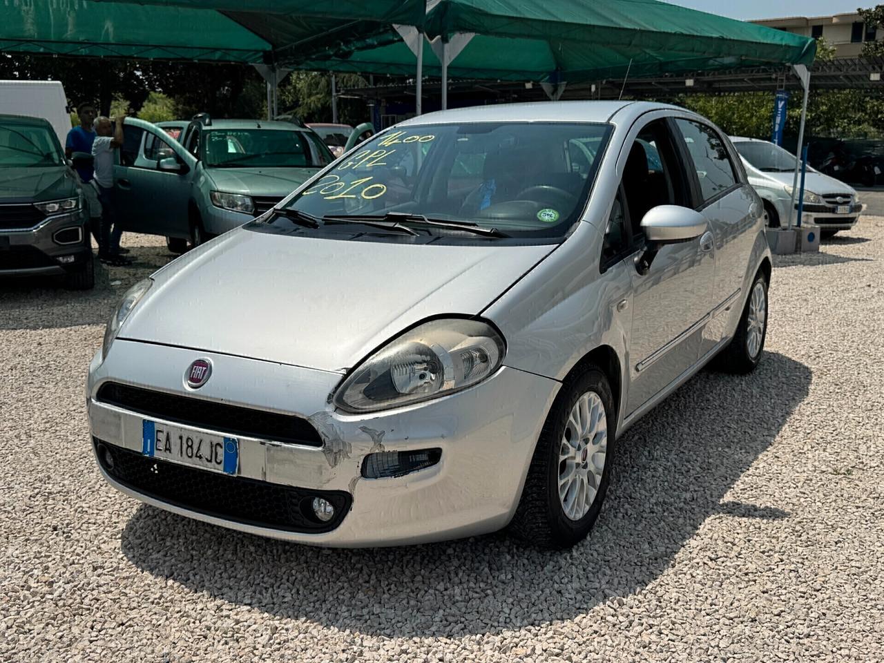 Fiat Grande Punto 1.4 5 porte GPL valido fino al 2032 anno 2010