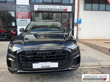 AUDI Q8 50 TDI 286 CV quattro tiptronic Sport Tetto+Gancio