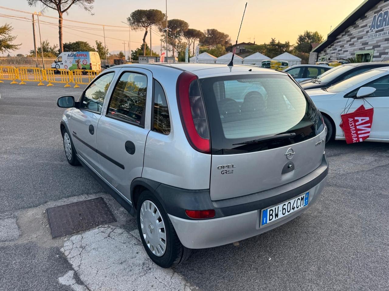 Opel Corsa 1.2 BENZ 75CV 5P UNIPRO 2002