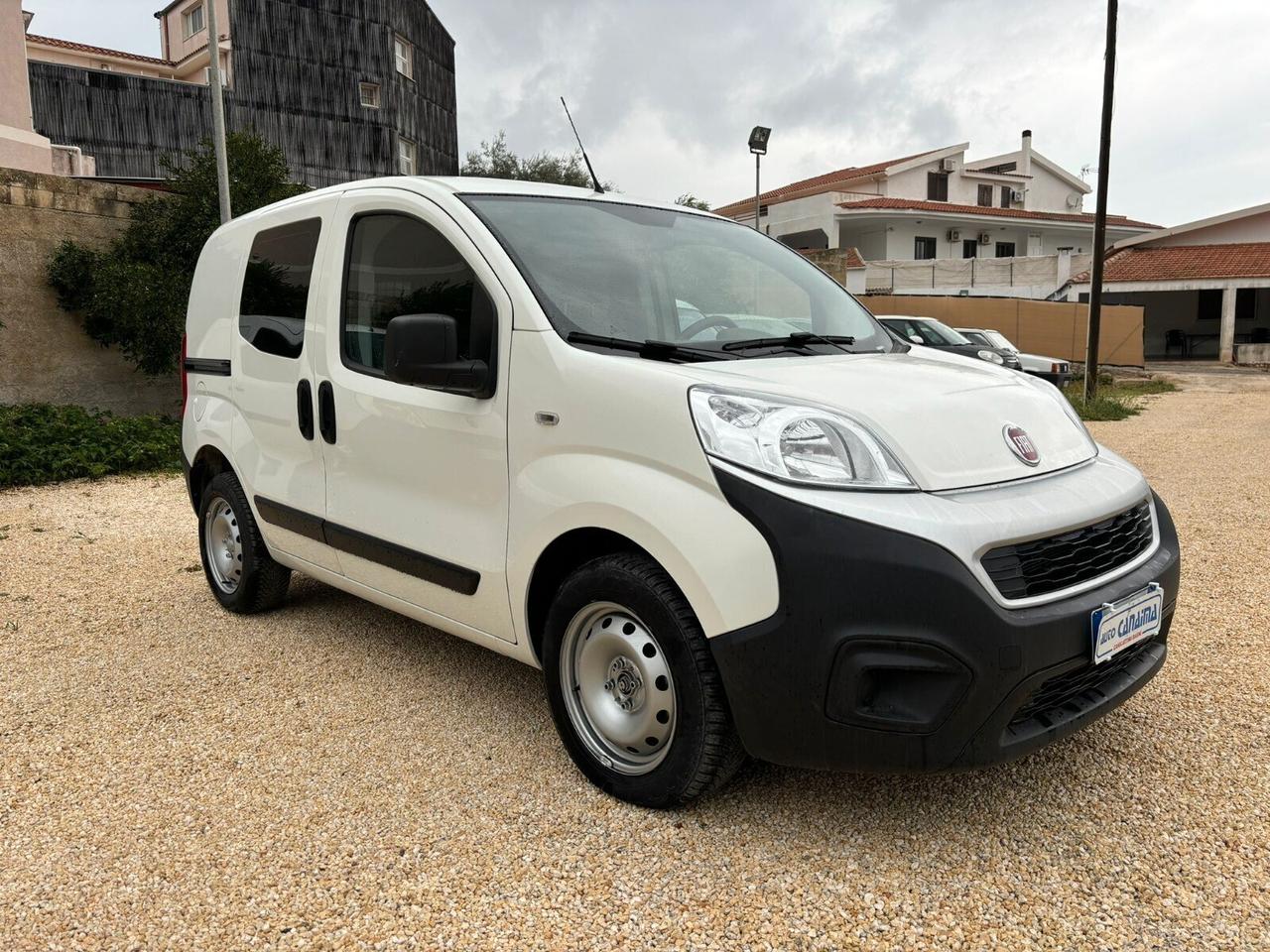 Fiat Fiorino 1.3 MJT 95CV Combinato Adventure