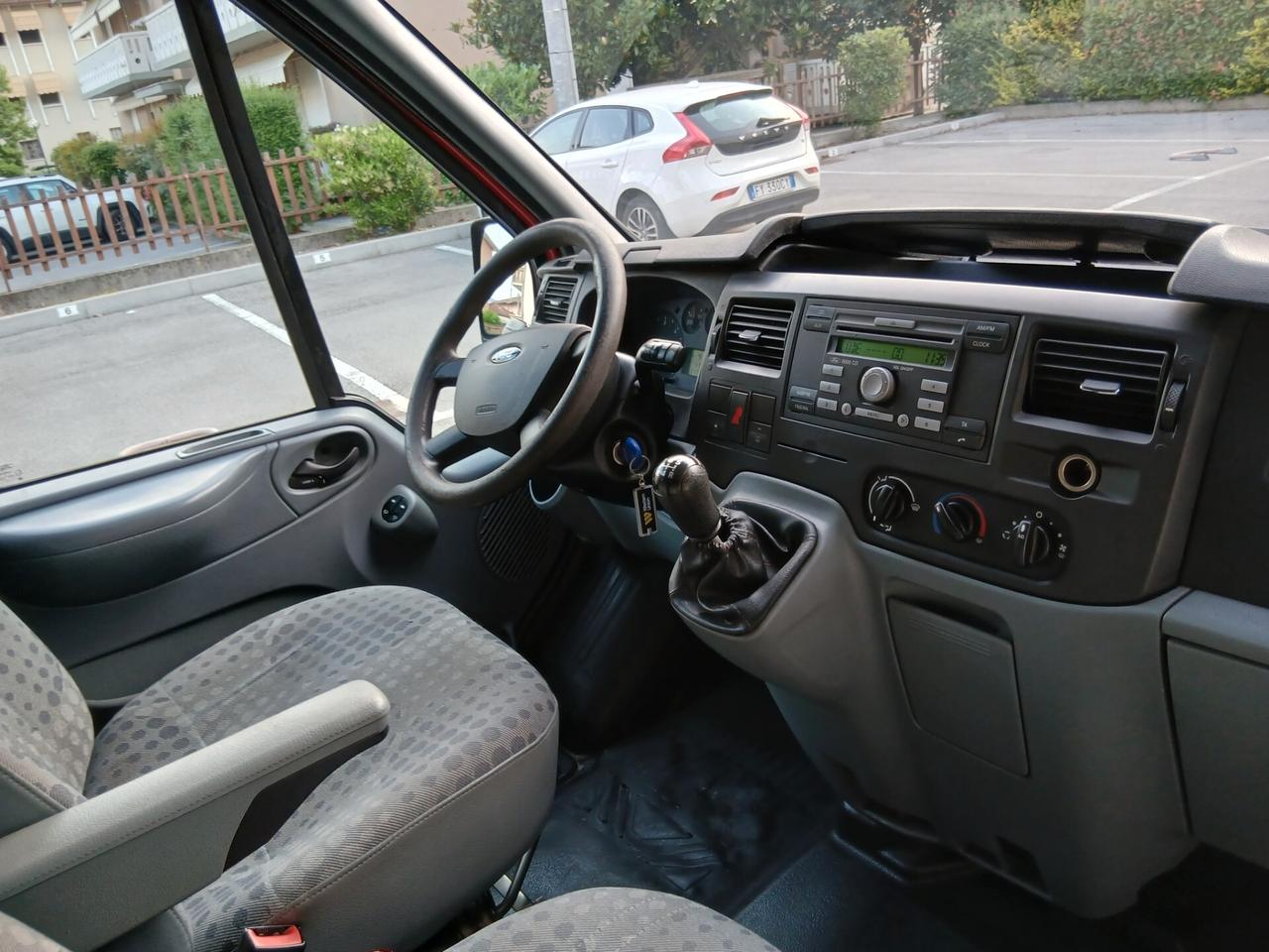 Ford Transit Tourneo 2.2 Cdti 86 cv 9 posti KIT distibuzione appena cambiato