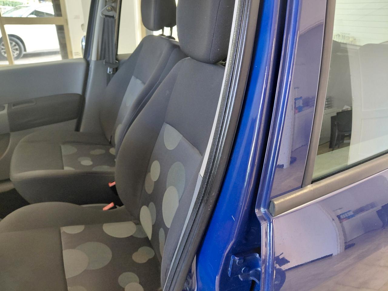 RENAULT MODUS ANNO 2007 BZ 1.2 ADATTA NEOPATENTATI KM 68 MILA