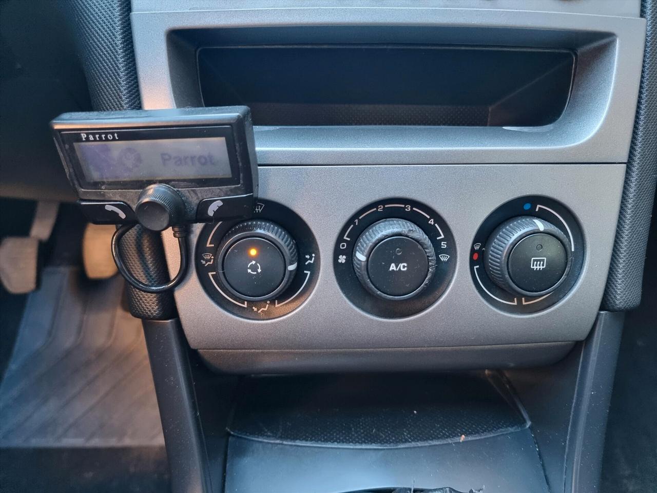 Peugeot 308 1.6 HDi 110CV SW Ciel Féline