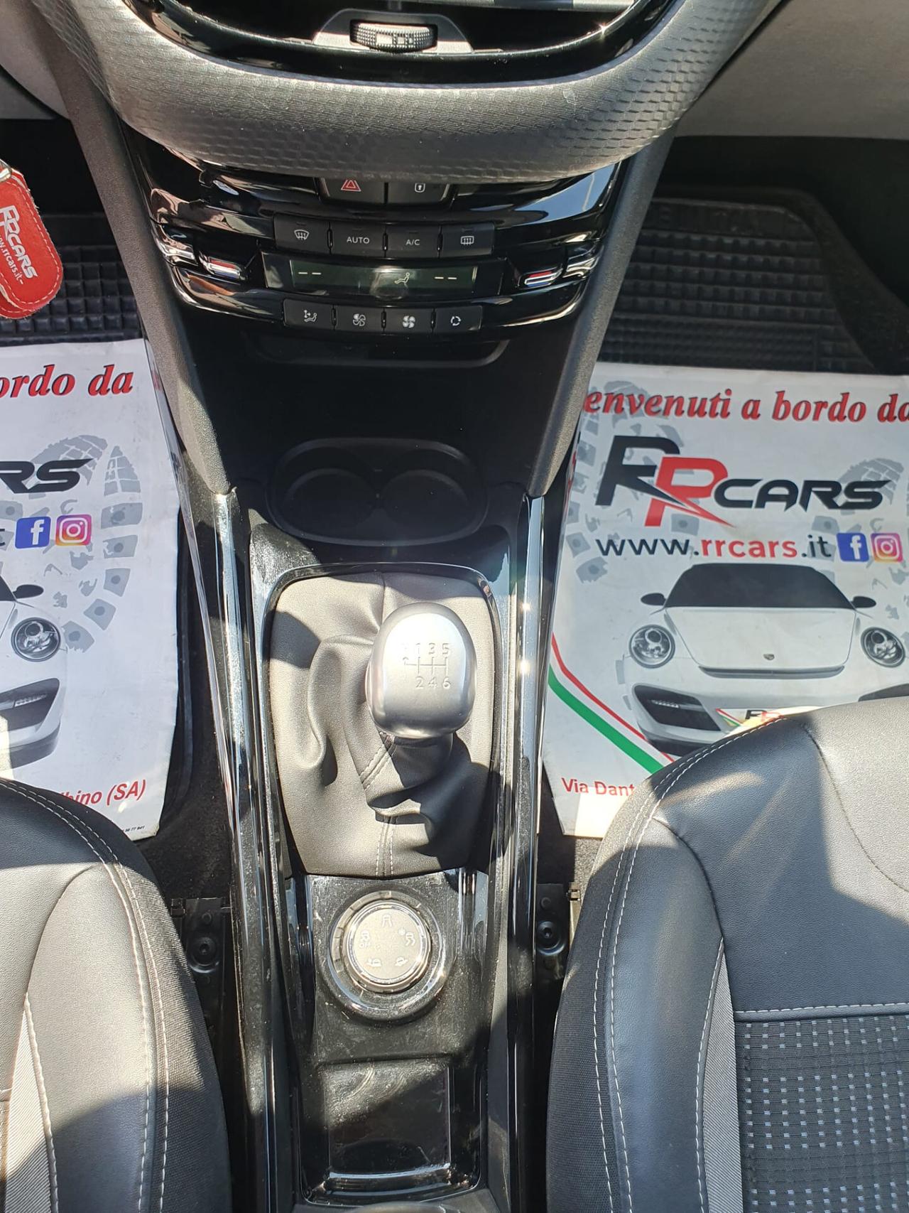 Peugeot 2008 BlueHDi 120 S&S Black Matt
