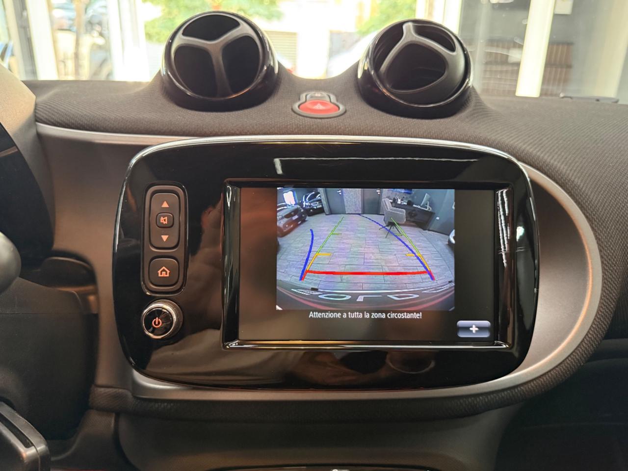 Smart ForTwo EQ Ushuaïa NAVI KAMERA Pronta consegna !!