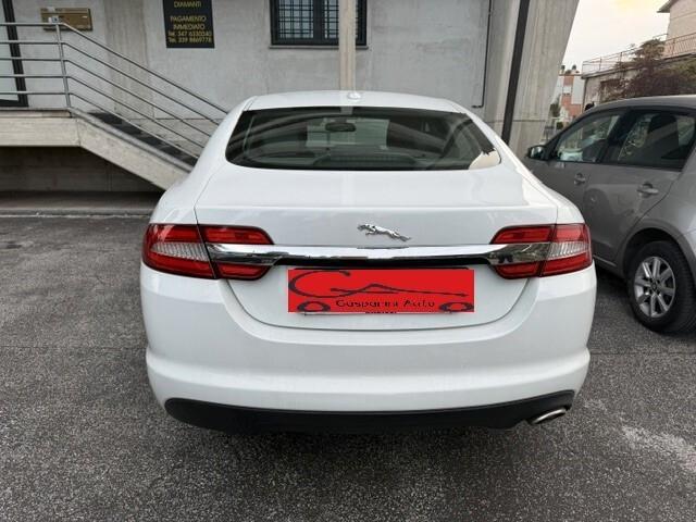 Jaguar XF 2.2 D 190 CV