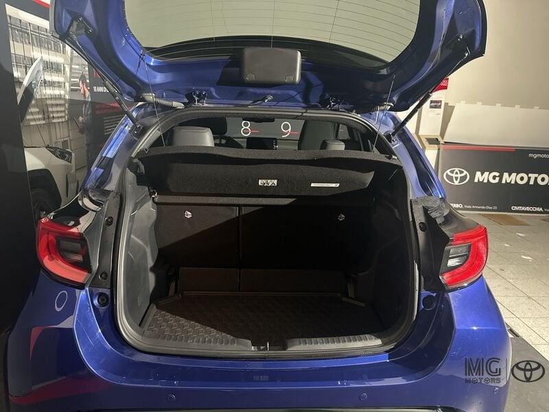 Toyota Yaris 1.5 Hybrid 5 porte Lounge