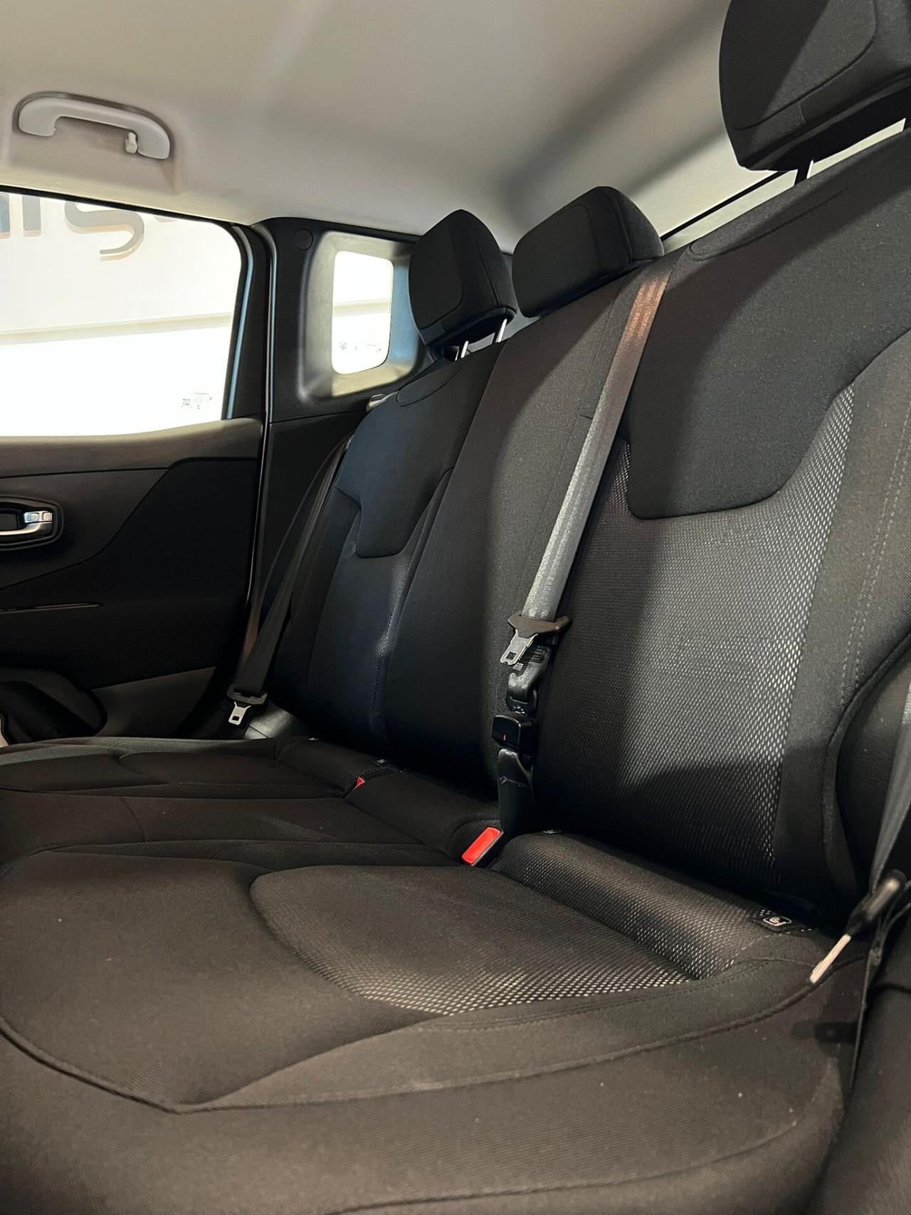 Jeep Renegade 2.0 Mjt 4WD Active Drive Sport
