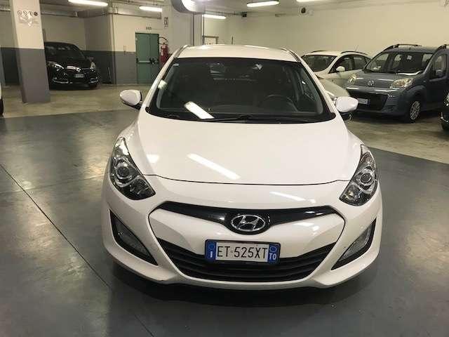 Hyundai i30 i30 Wagon 1.6 crdi Classic 110cv FRIZIONE NUOVA