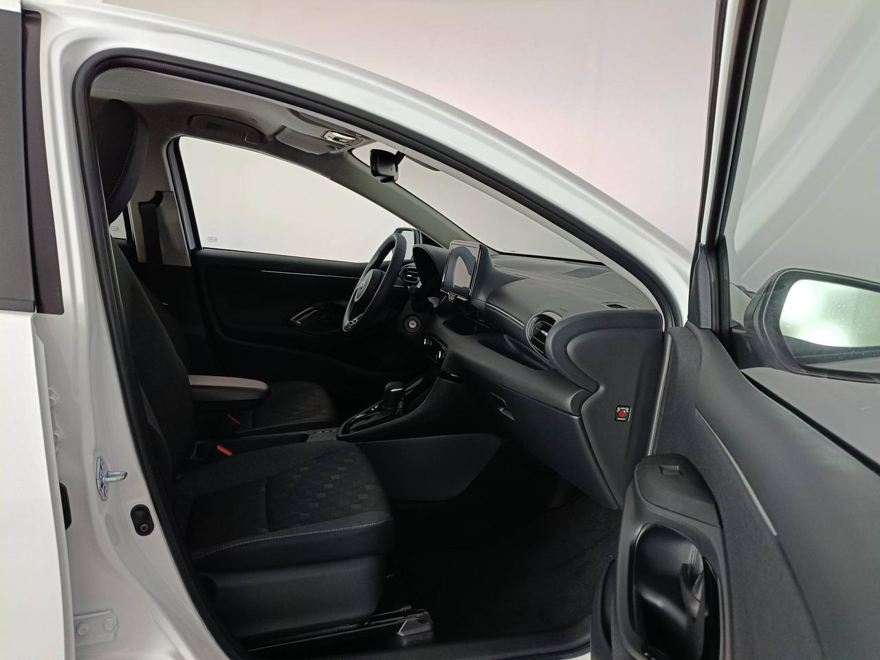 TOYOTA Yaris 1.5 Hybrid 115 - Trend MY25