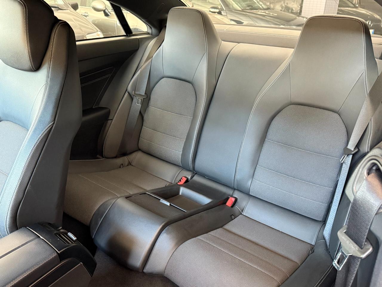 Mercedes-benz E 250 Coupé BlueTEC Sport 204cv "SOLO 70000 KM"