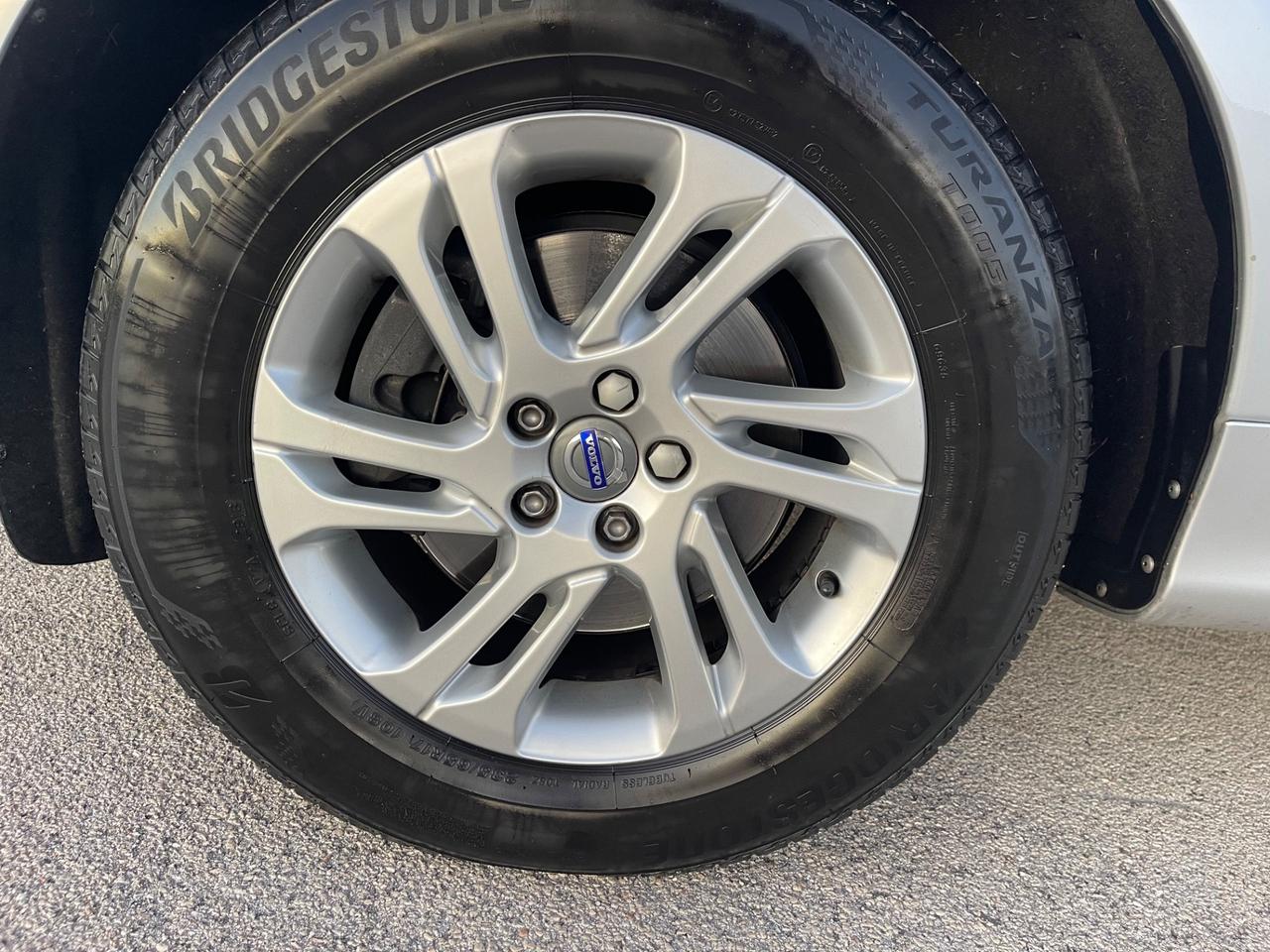 VOLVO XC60 2.4 D4 190CV 4WD MANUAL FUL TETTO 16